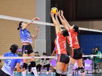 米兰体育新闻-主教练战术调整奏效，球队完胜对手登顶积分榜