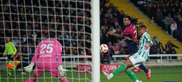 西班牙队强势晋级，无人可挡的简单介绍