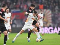 米兰体育视频-关于慕尼黑红牛严阵以待与勒沃库森的对决的信息