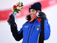 米兰体育网页版入口-关于瑞典选手勇夺滑雪比赛冠军，展现实力的信息