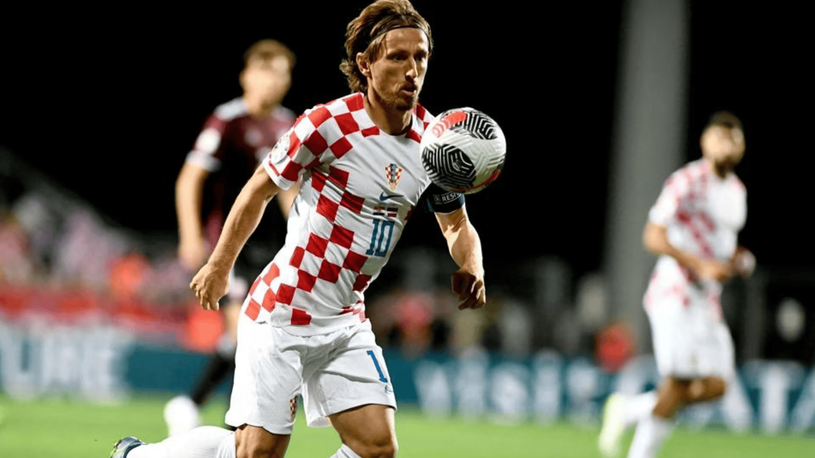 葡萄牙惊险战胜克罗地亚,晋级四强 葡萄牙惊险战胜克罗地亚,晋级四强