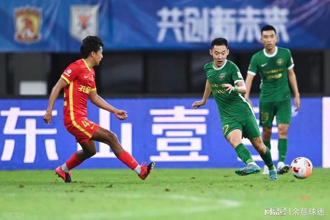 天津队开场失误频现，客场遇险终获平分