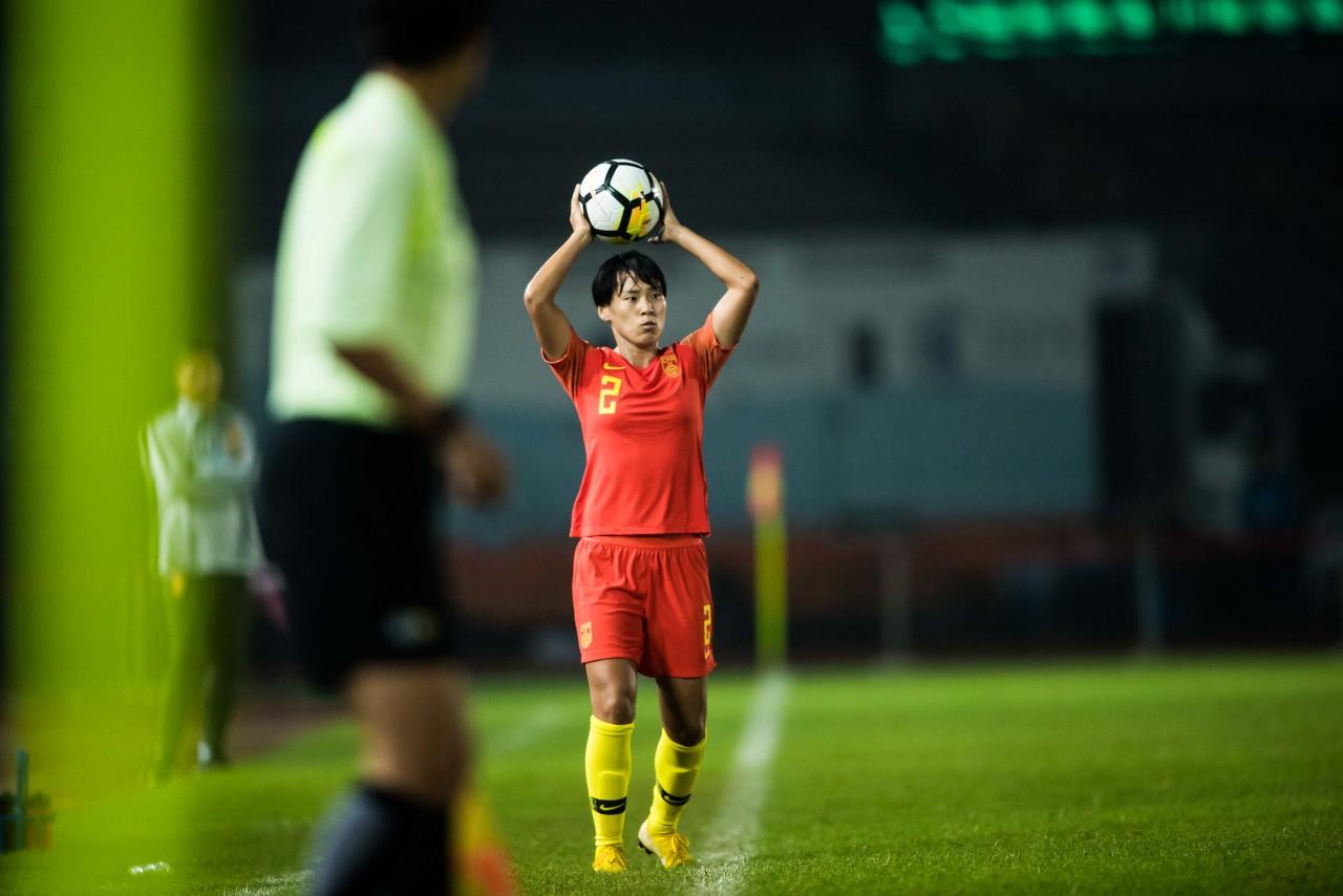 关于西班牙女足在友谊赛中取得三连胜,备战未来比赛的信息 关于西班牙女足在友谊赛中取得三连胜,备战未来比赛的信息