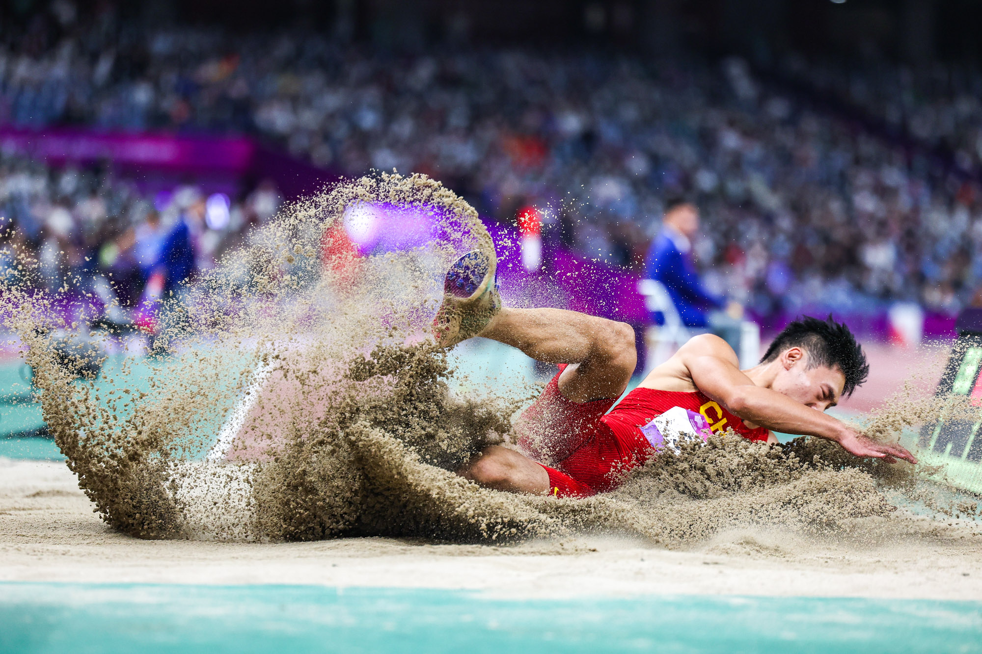 精彩瞬间!球员风采赛场闪耀的简单介绍 精彩瞬间!球员风采赛场闪耀的简单介绍
