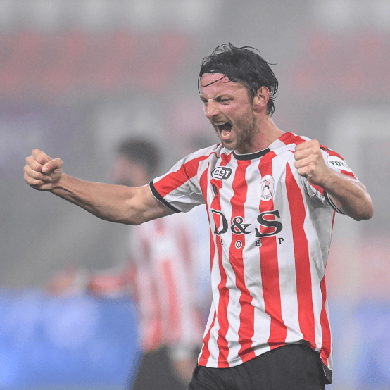 包含阿贾克斯乘风破浪,荷甲冠军实力备受关注的词条 包含阿贾克斯乘风破浪,荷甲冠军实力备受关注的词条