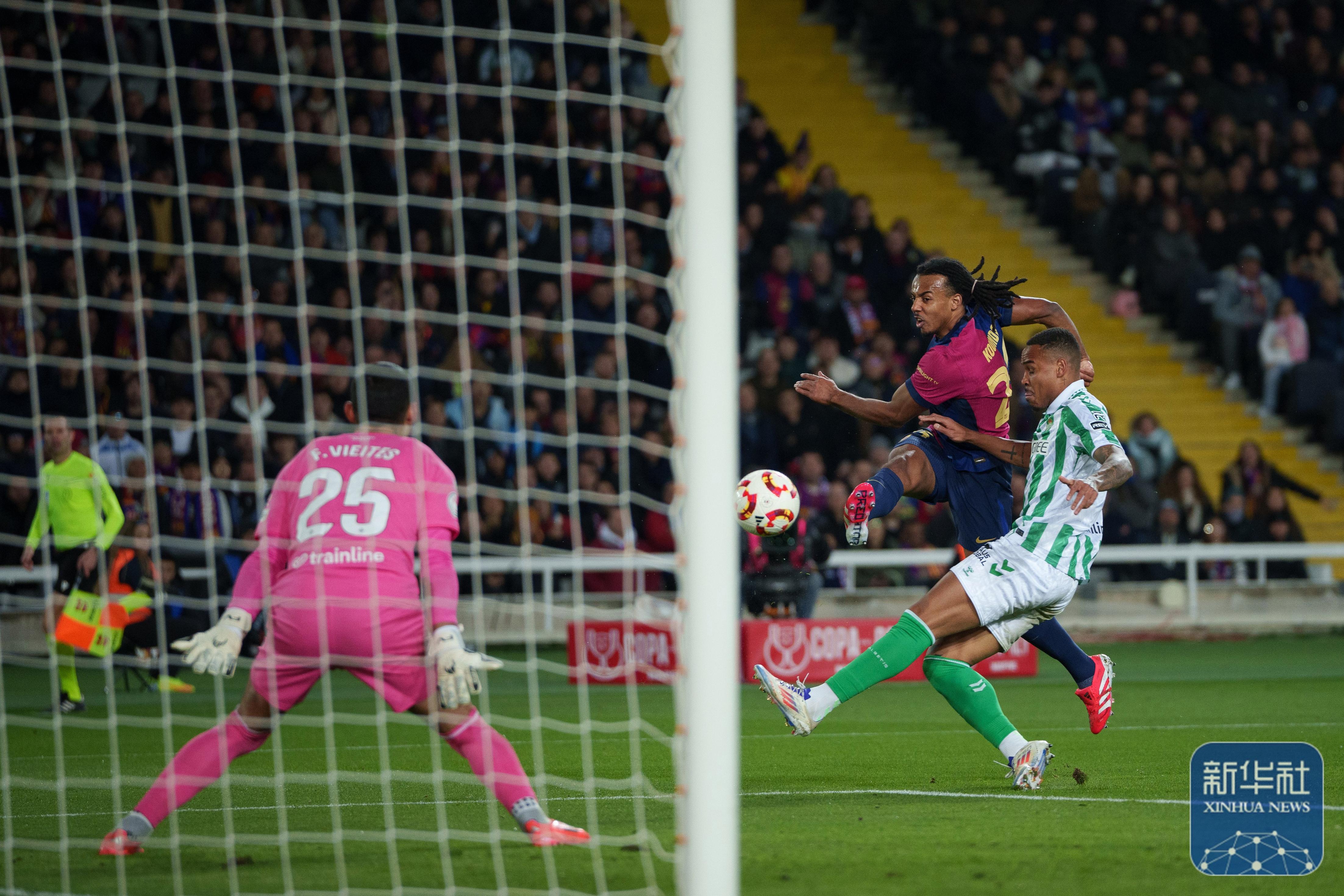 西班牙队强势晋级,无人可挡的简单介绍 西班牙队强势晋级,无人可挡的简单介绍