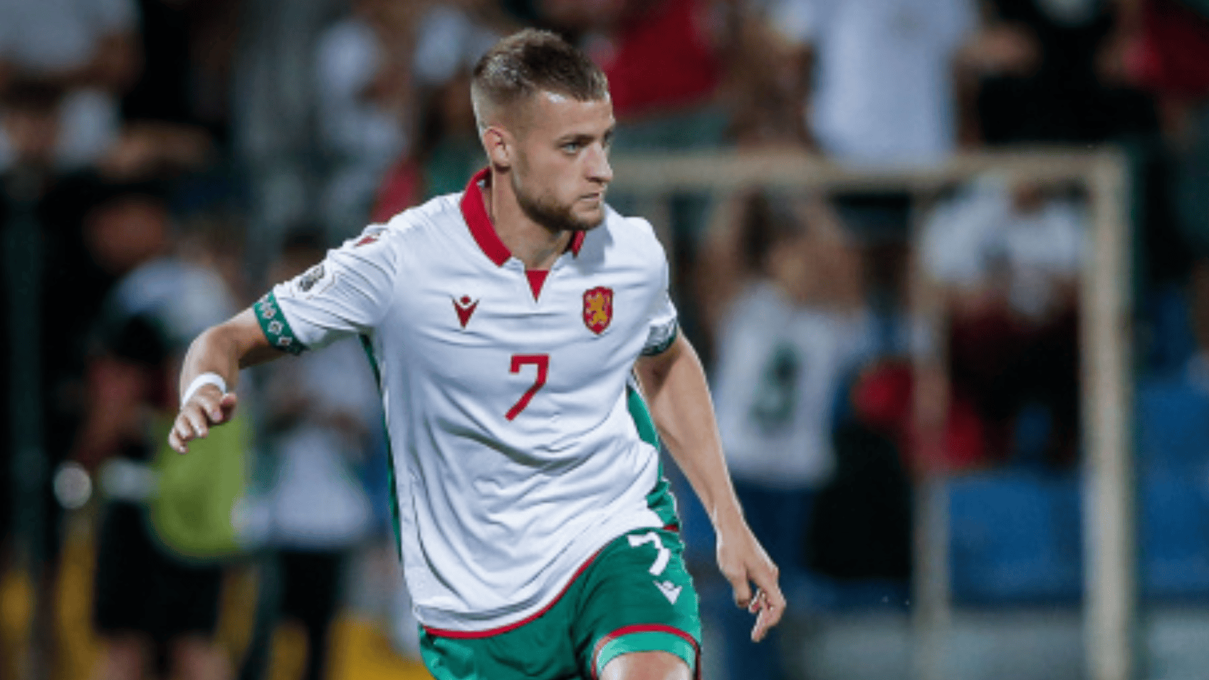 保加利亚队主场惊险战胜相抗衡对手的简单介绍