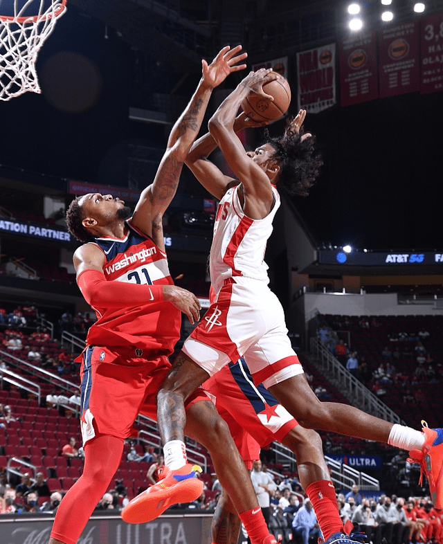 关于猛龙备战新赛季信心满满期待反弹的信息 关于猛龙备战新赛季信心满满期待反弹的信息