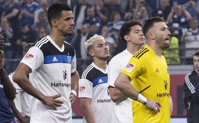 汉堡队球员私下聚餐,默契提升助推连胜的简单介绍 汉堡队球员私下聚餐,默契提升助推连胜的简单介绍